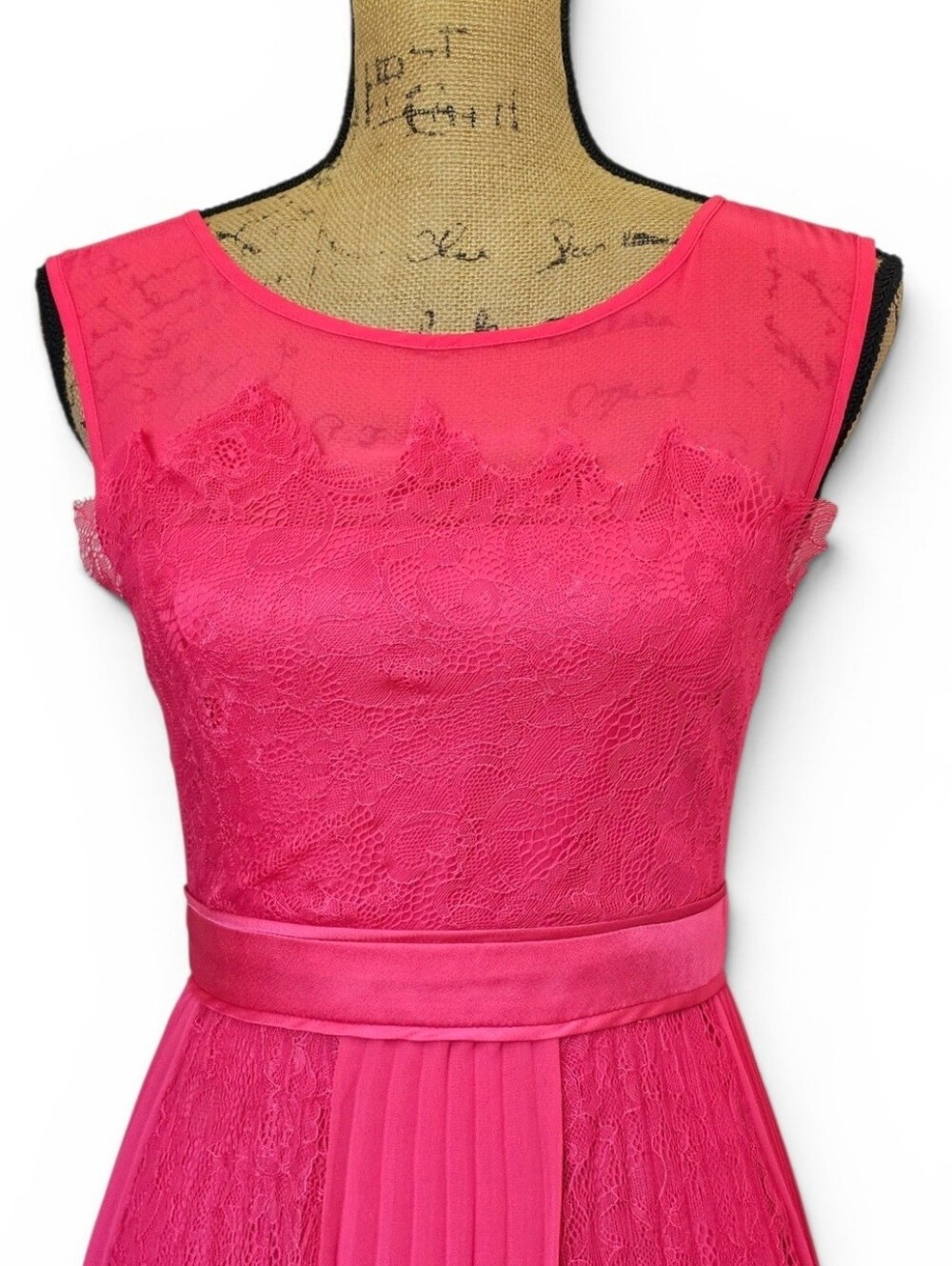 Max Cleo Feminine Hot Pink Lace Pleated Fit & Flare Party Cocktail Dress, Size 2 - Picture 2 of 8
